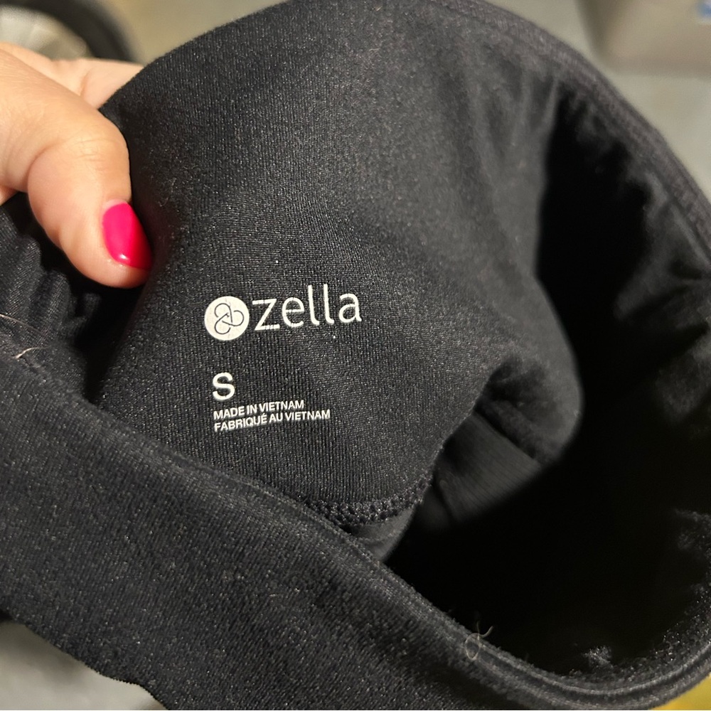 Zella Ribbed/Cropped Legging - Picture 4 of 4